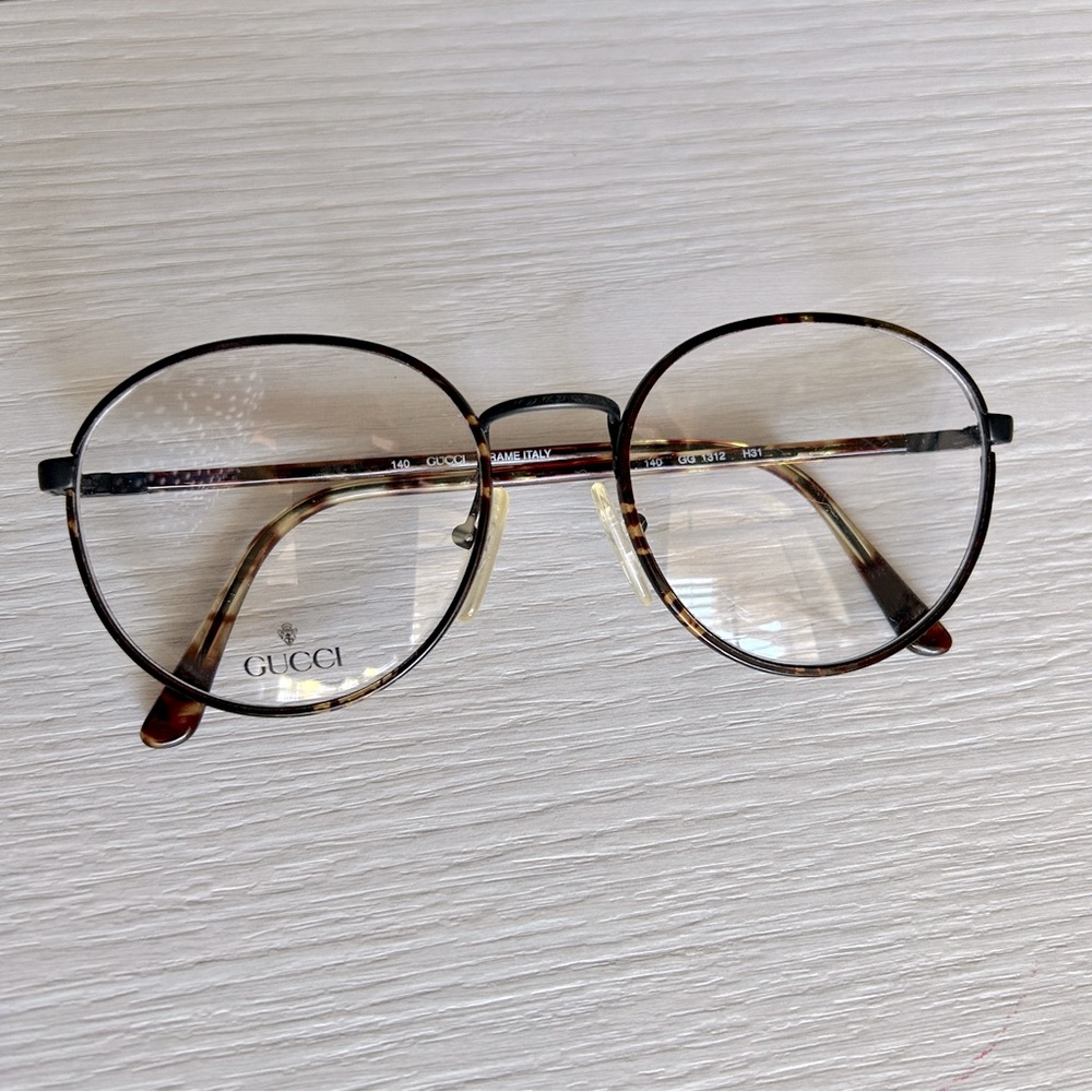 🆕 GUCCI Retro Frame 💥
